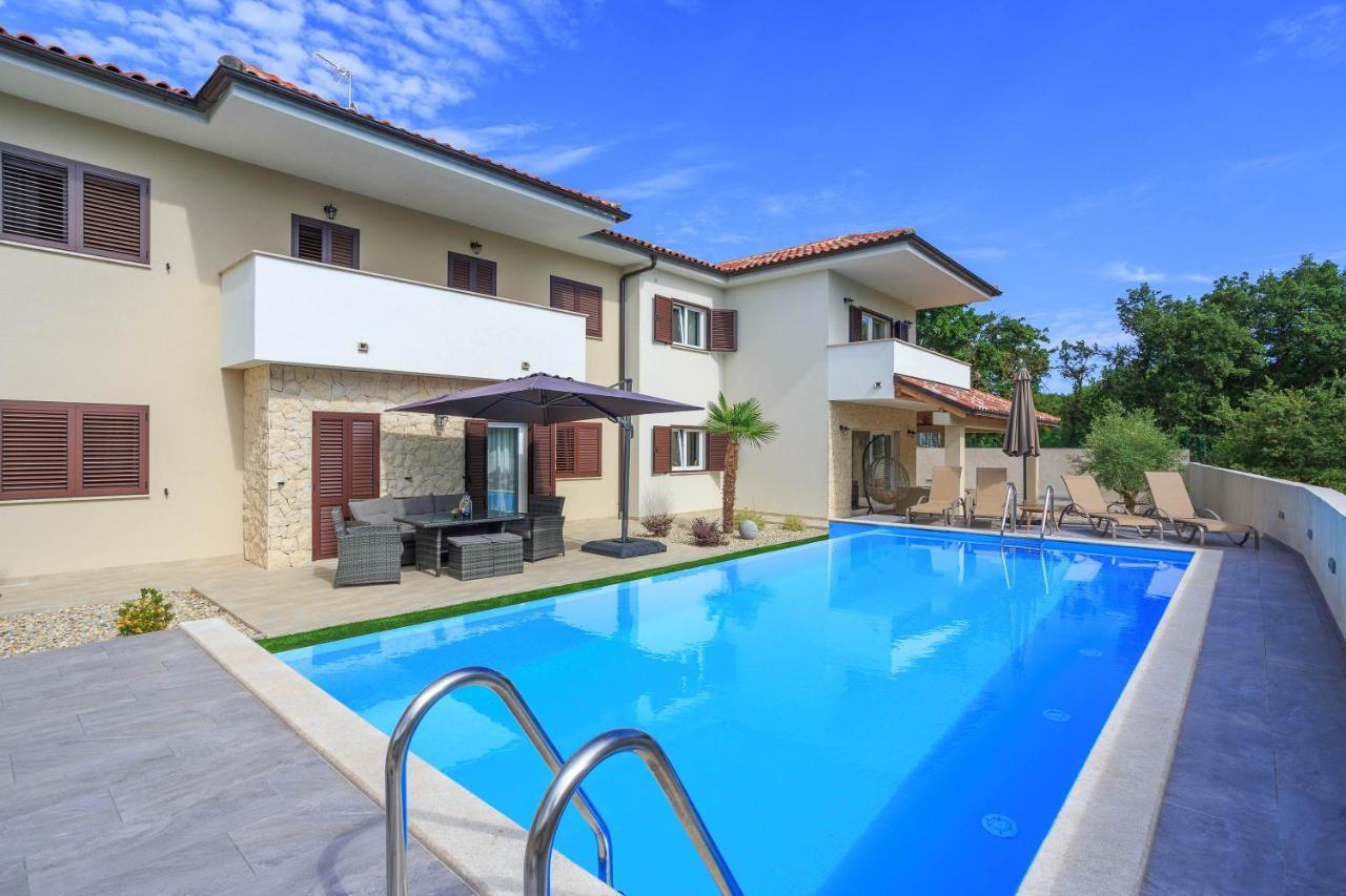 Villa Antonada Vrh  外观 照片
