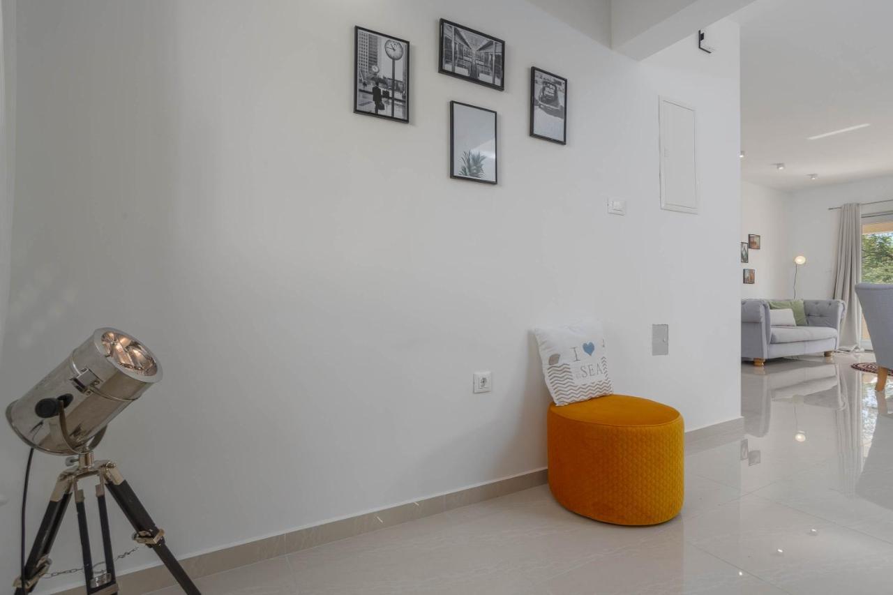 Villa Antonada Vrh  外观 照片